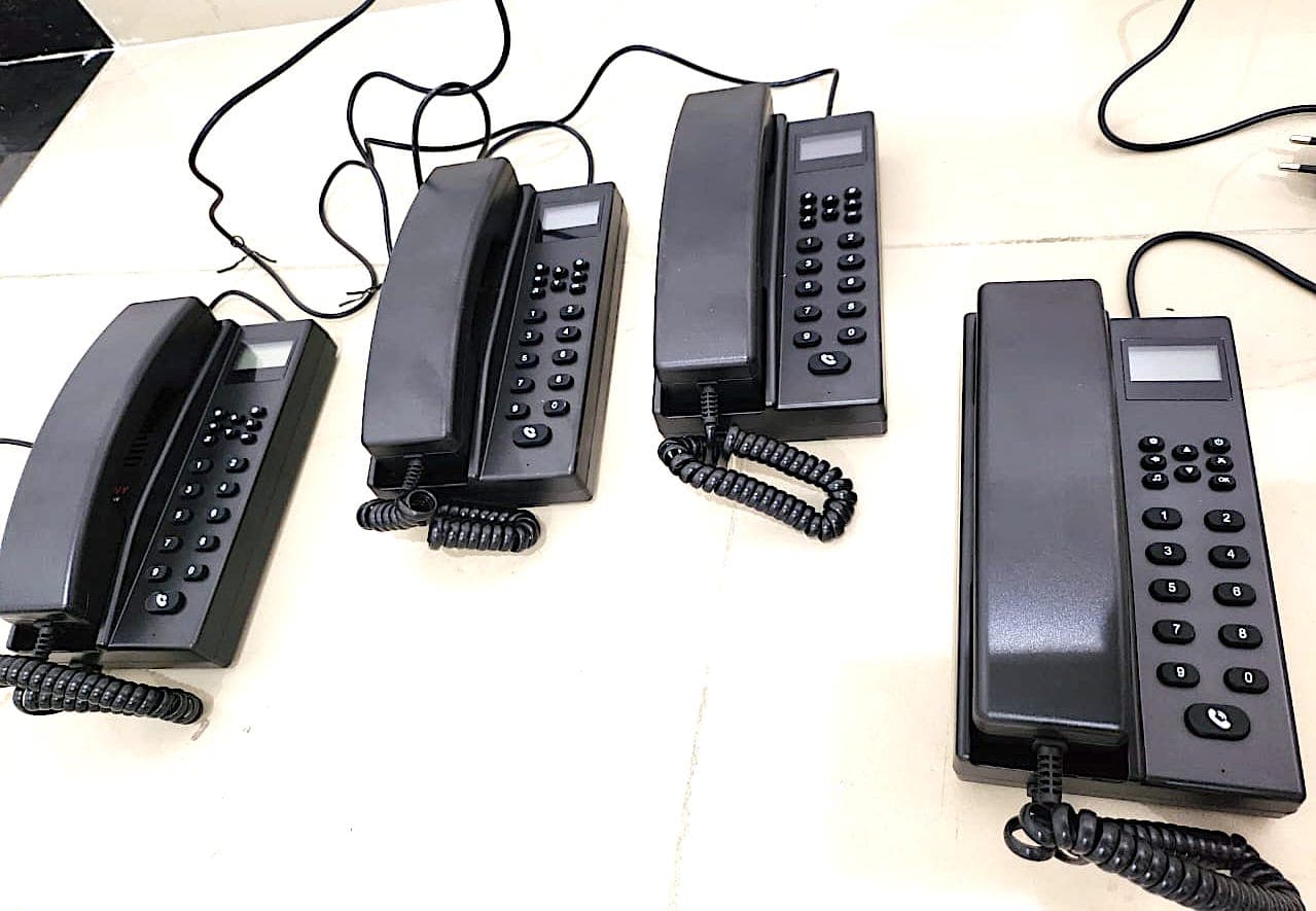 Wireless Intercom With Display & Speaker Phone